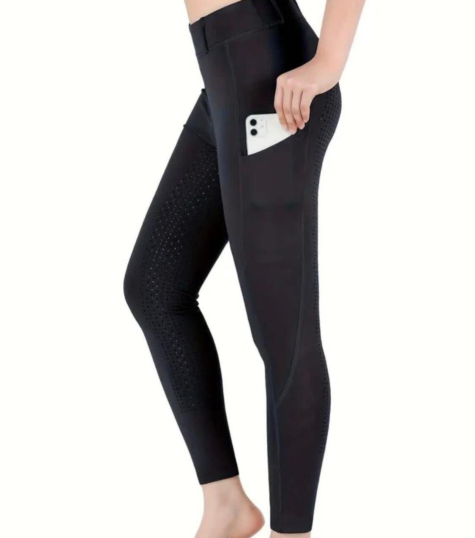 Pantalon Noir avec grippe